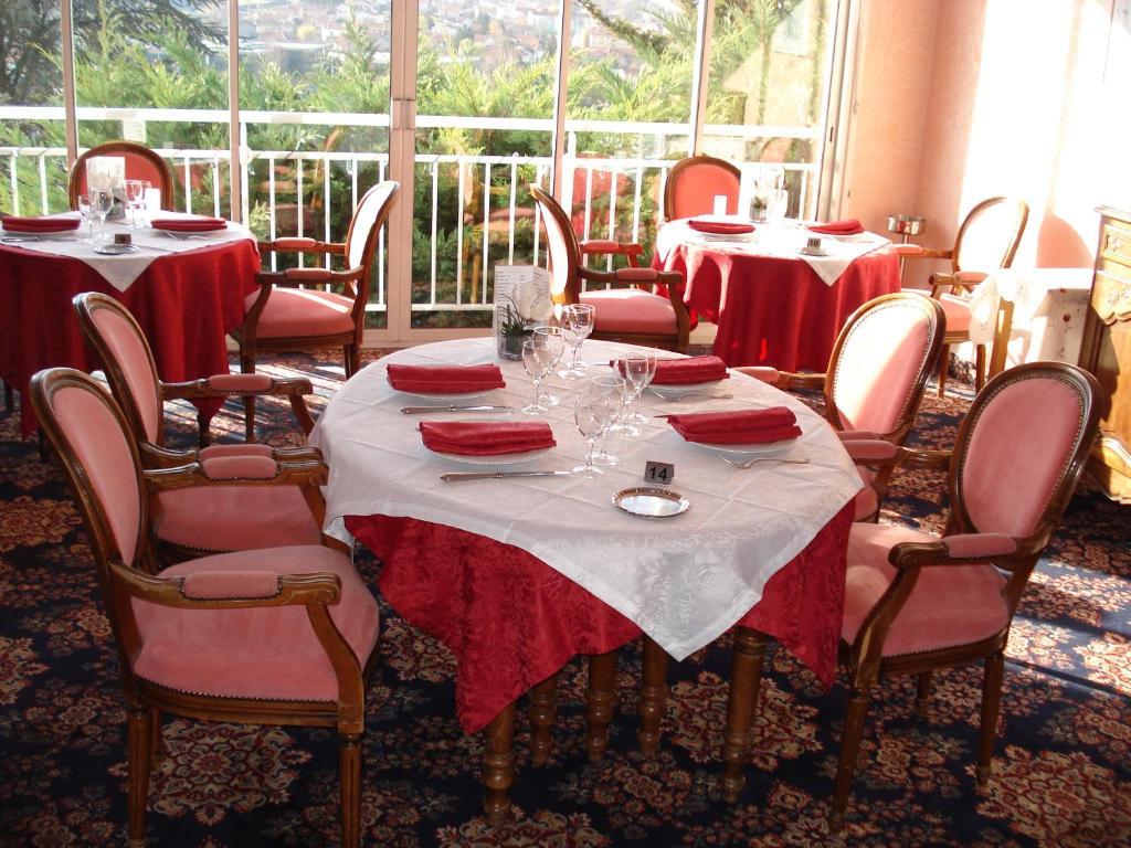 Relais du Val Vert Le Puy-en-Velay Exterior foto